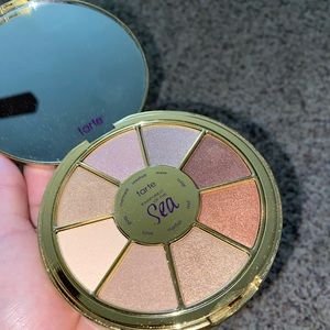 Eyeshadow palette bundle